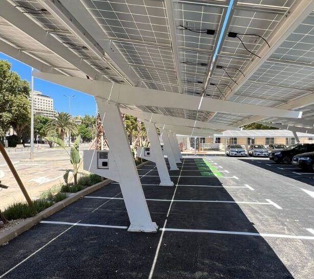 Marquesinas de aparcamiento fotovoltaicas