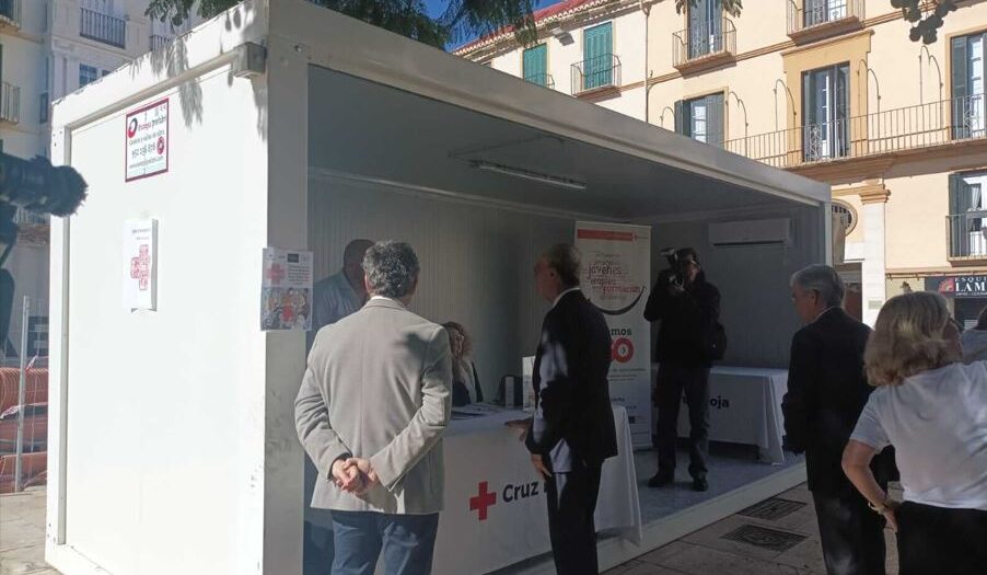 Día-de-la-Banderita-Cruz-Roja-Málaga-03