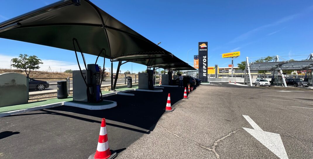 parking-textil-repsol-arroyo-molinos (1)