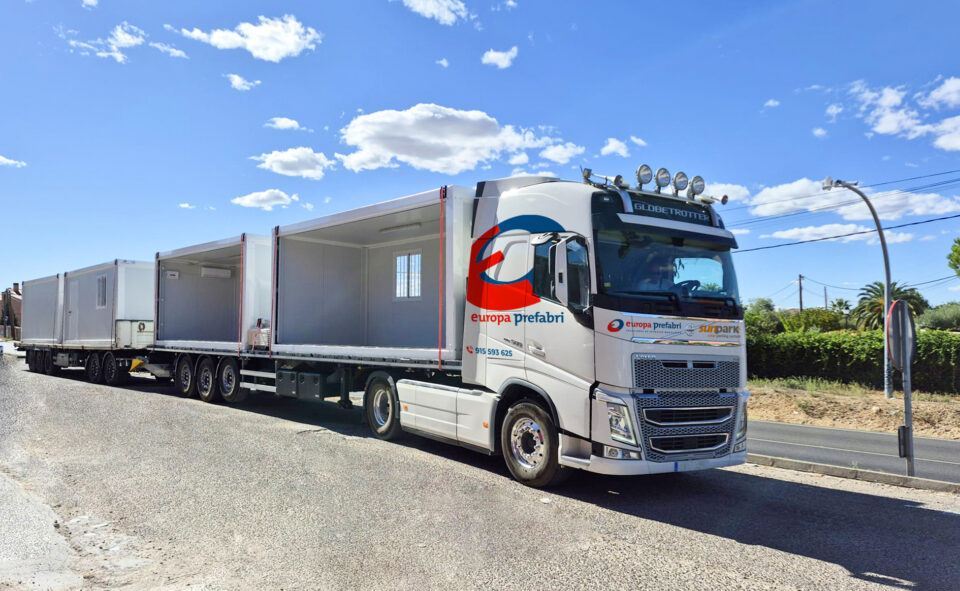 camion-europa-prefabri-transpote-modulos-prefabricados